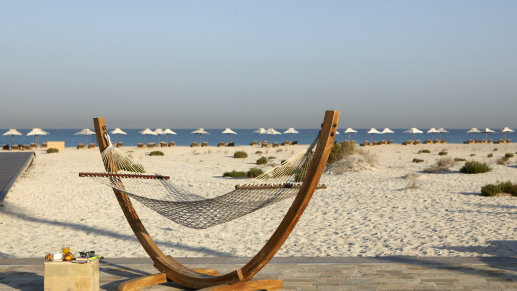 Пляж "Саадият" в Абу Даби